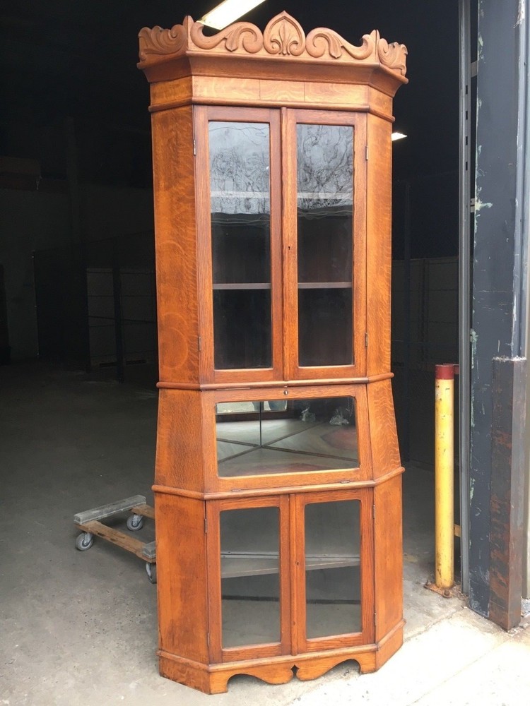 STUNNING antique Quartersawn oak corner cabinet glass doors mirrored shelf 99″ h