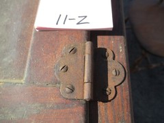 HOOSIER CABINET DOOR HINGE 1915 & BEFORE LARGE DOOR HINGE SINGLE LISTING 11-Z