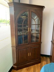 Ethan Allen Wooden Corner China Cabinet