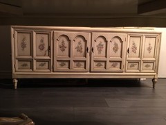 Italian Vintage Curio Hutch china Display French Rococo Barque Handpainted