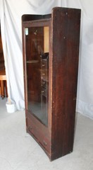 Antique Oak Mission Gun Cabinet – original finish
