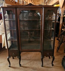 Antique Queen Anne Style China Cabinet Curio Living Dining Room Furniture TLC