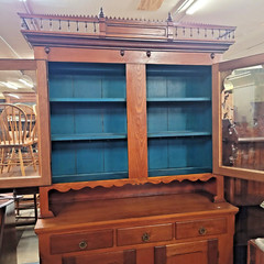 CHESTNUT COUNTRY VICTORIAN DUTCH CUPBOARD