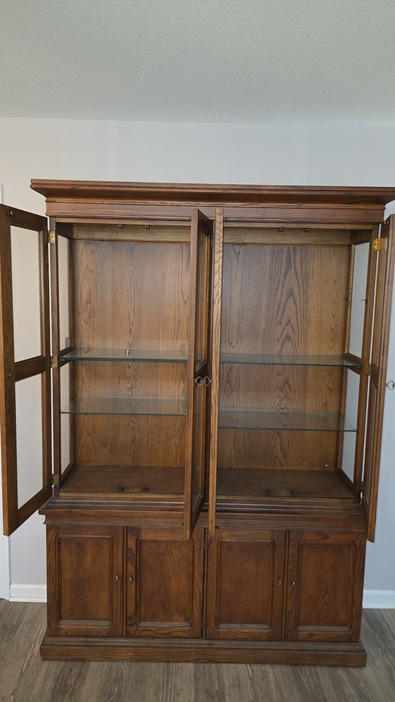 1970s henredon scene one lighted china cabinet