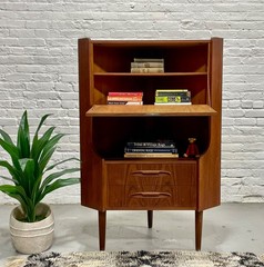 Mid Century Modern Rosewood Corner Bookcase / Bar Cabinet, Made in Denmark 1960s