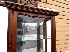 66688 Fancy 4 Door Side Loading Mahogany Curio China Cabinet
