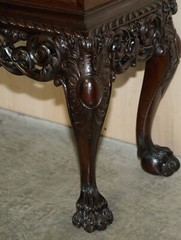 ANTIQUE BURR WALNUT LION HAIRY PAW FEET DRINKS CABINET WILLIAM & MARY STYLE