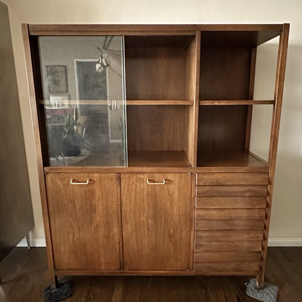 Vtg MCM Merton Gershun for AMERICAN of MARTINSVILLE 57.5” Hutch/Curio/Bookshelf