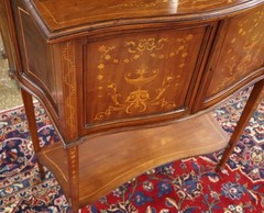 Late 19th Century Edwardian English Inlaid Mahogany Vitrine Cabinet