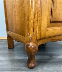 Bedside Tables Pair – French oak Louis XVI Vintage Nightstands Cabinets Lot 3519