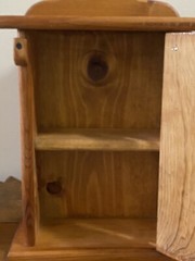 vintage Hand Painted wooden medicine cabinet 18″ T X 11.5″ L X 5.5″ W X 4″ D