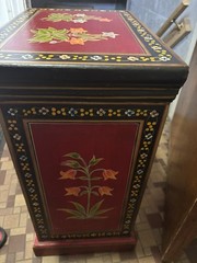 Foreside Hand Painted Wood Bedside Cabinet Floral Red Raised Panel Door