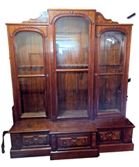 ANTIQUE VICTORIAN WALNUT TRIPLE BOOKCASE GUN CABINET