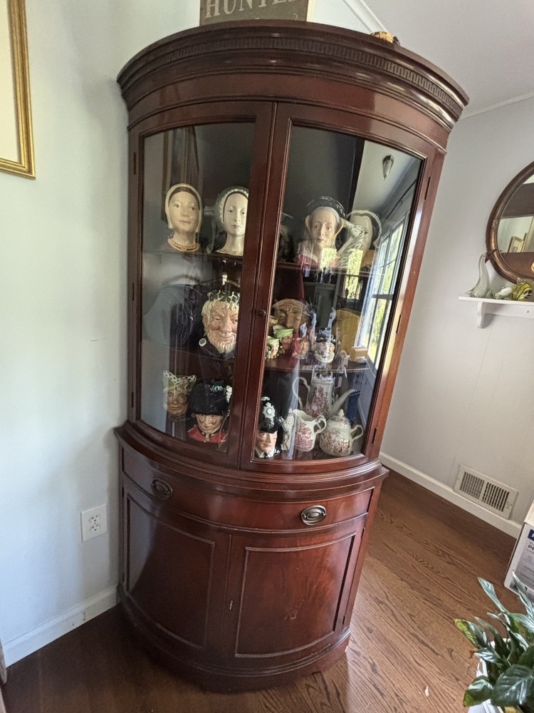 Mahogany Corner Cabinet – Pick Up Only – No Shipping Available