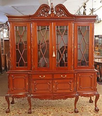 Very Nice Mahogany Chippendale Style China Cabinet Bookcase Breakfront