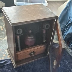 Antique Wooden Smokers Cabinet Including 21x Pipes and a tin see pics