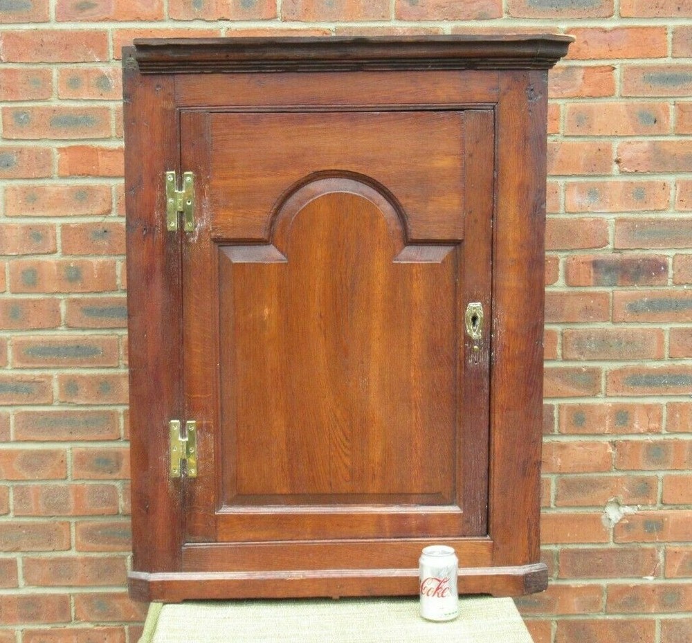 18thC Georgian Oak Corner Cabinet Cupboard 38″ tall x 29″ wide a/f #U9