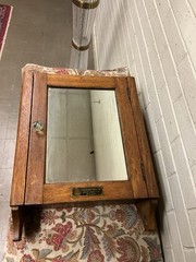ANTIQUE VTG MORGAN LINEN SUPPLY MEDICINE CABINET 23 1/4 X 17 1/4 X 6 5/8” DEEP