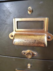 1950s 6-Drawer Green Metal Cabinet Y & E Brass Bits Vintage Works Great No Key