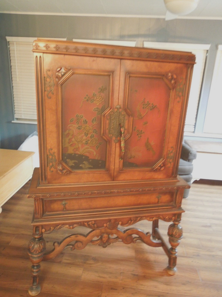 Antique Berkey & Gay China Cabinet Floral & Bird Design 1920’s-30’s with Key