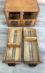 Antique Globe Wernicke Oak Index Card File Catalogue 4 Drawer Cabinet USA Heavy