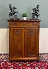 Antique French Double Door Cabinet Cupboard Carved Honey Oak Drawer early 20th