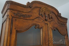 L73127: Country French High Quality China Cabinet