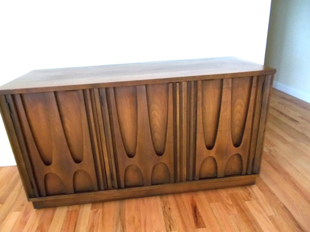 Mid Century Broyhill Brasilia 1960’s Cabinet
