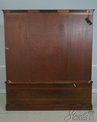 71360: PENNSYLVANIA HOUSE Cherry China Cabinet Breakfront