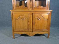 Antique French Carved Walnut Louis XV Lighted China Cabinet Vitrine, Circa 1890s