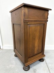 Vintage Baroque Style Kittinger Furniture Liquor Cabinet Perfect for Small room