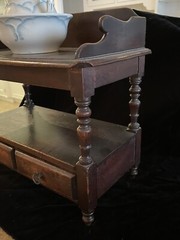 Antique Miniature Period Late 18th Early 19th C Child’s Washstand W/Bowl & Pitch