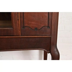 Berkey & Gay Style Antique Queen Anne Bookcase or Bar Cabinet, Circa 1920s