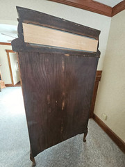 Antique Victorian Art Nouveau triple Curved glass Oak China curio cabinet
