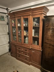 Mid Century Modern Display Vitrine Cabinet, Circa 1950