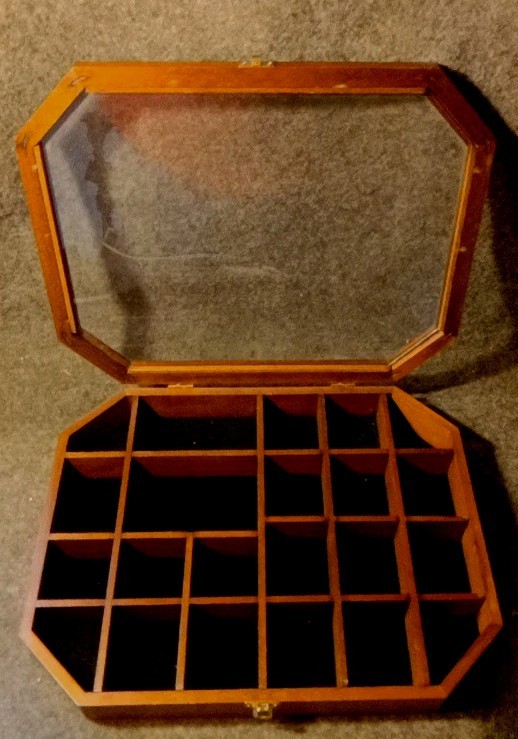 Wood Glass Curio Display Cabinet Shadow Box Wall Mount SMC 15” w/Black Felt Back