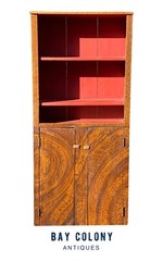ANTIQUE NEW ENGLAND PAINTED PINE DOUBLE DOOR CABINET / CUPBOARD