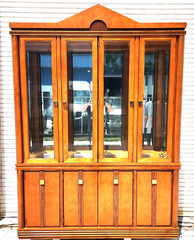 HICKORY WHITE CHINA CABINET BIEDERMEIER GENESIS COLLECTION