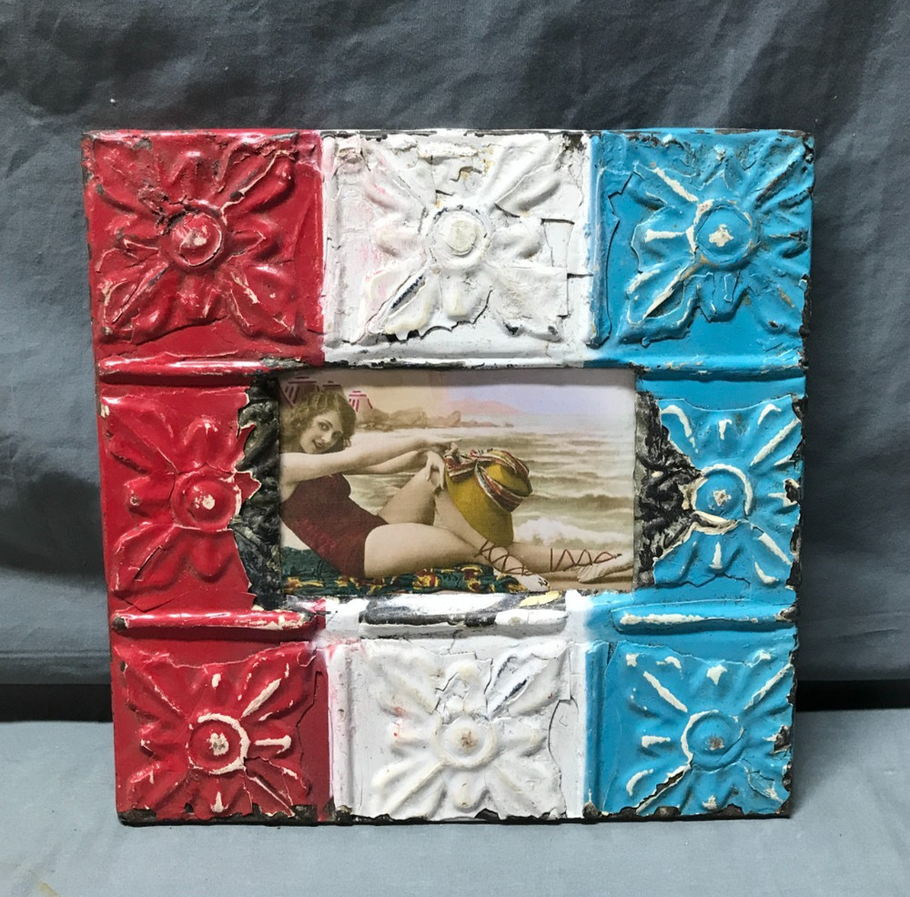 VTG Shabby 11″ Sq. Photo 4×6 Tin Ceiling Metal Picture Frame Old 1700-25B