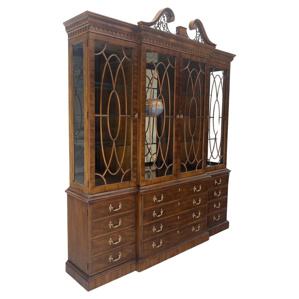Henredon Large 78″ Wide Mahogany Breakfront MINT
