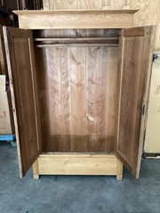 Antique Pine Two Door Wardrobe Cabinet With Removable Shelf & Bar Has Rack