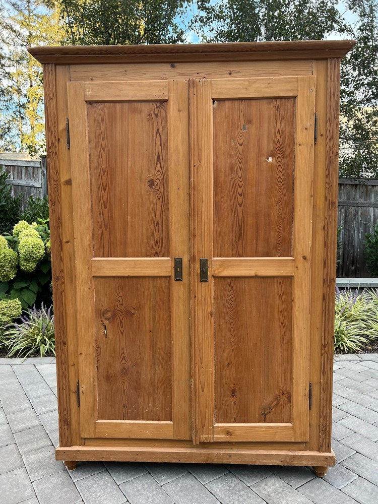Antique German Clothes Cupboard / Armoire / Almirah / Wardrobe Cabinet