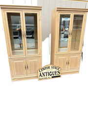 67067 PAIR Modern Bookcase Curio Cabinets with Plate Glass Shelves