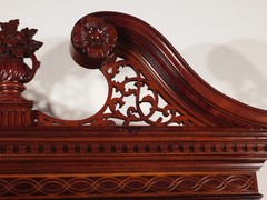 KINDEL Winterthur Collection Mahogany 2 Piece Display Curio Cabinet Breakfront