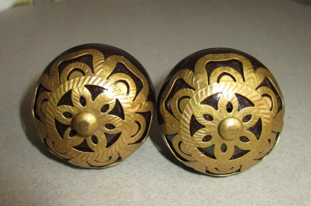 Pair Antique Vtg Dark Brown / Black Brass Ceramic Cabinet Knobs Drawer Pulls