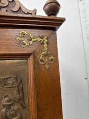 Antique Art Nouveau tiger oak quarter sawn wall cabinet 1890 bronze plaque nice