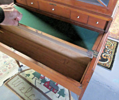 ANTIQUE AMERICAN FEDERAL SALEM 3 PART SECRETARY INLAID MAHOGANY CIRCA 1800’s