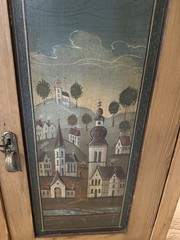 Hand Painted England Cabinet With Hutch 5 Drawers Skeleton Keys