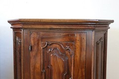 17th Century Italian Louis XIV Pair of Antique Corner Cupboards RESTORED
