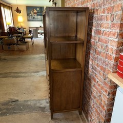 MCM Walnut Merton Gershun Dania American Of Martinsville Hutch Curio Bookshelf